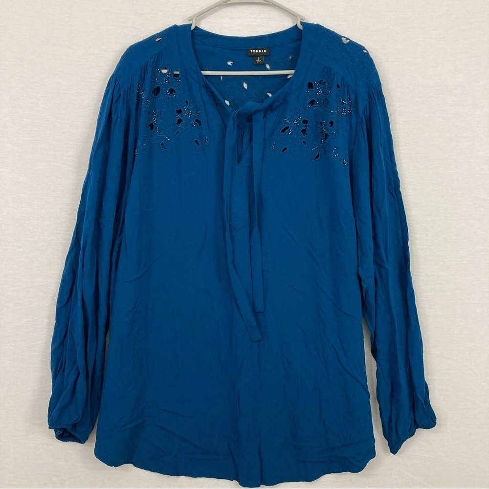 Torrid Indigo Blue Soft Rayon Eyelet Embellished Detail Long Sleeve Top 3X